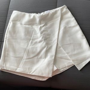 Princess Polly Skort